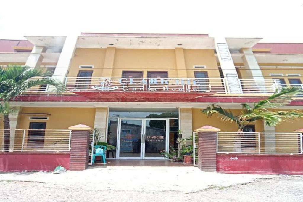 Spot On 3605 Clarichie Guest House Kupang  Buitenkant foto