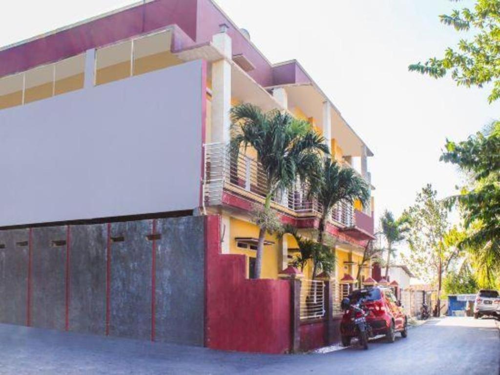 Spot On 3605 Clarichie Guest House Kupang  Buitenkant foto