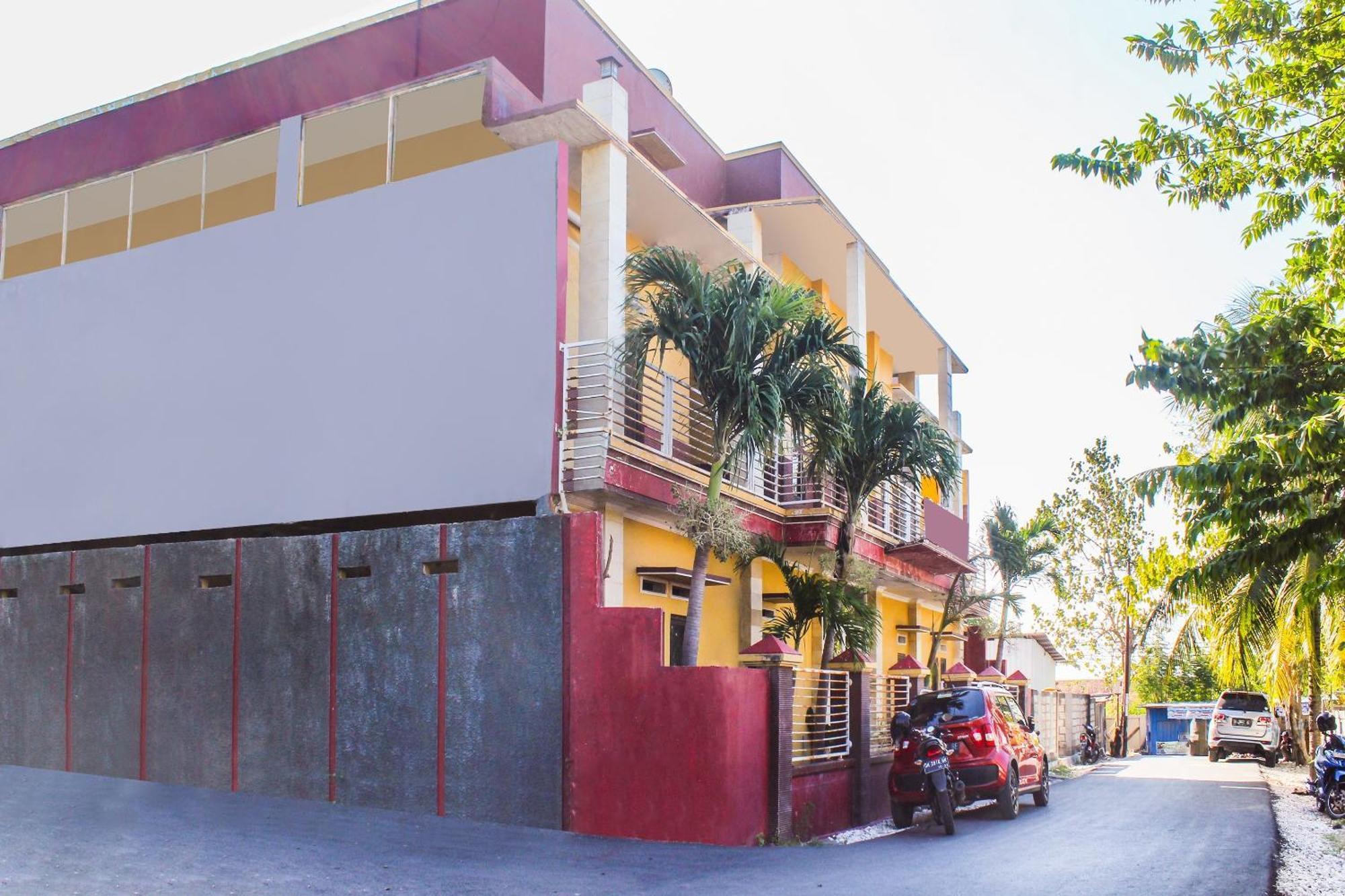 Spot On 3605 Clarichie Guest House Kupang  Buitenkant foto